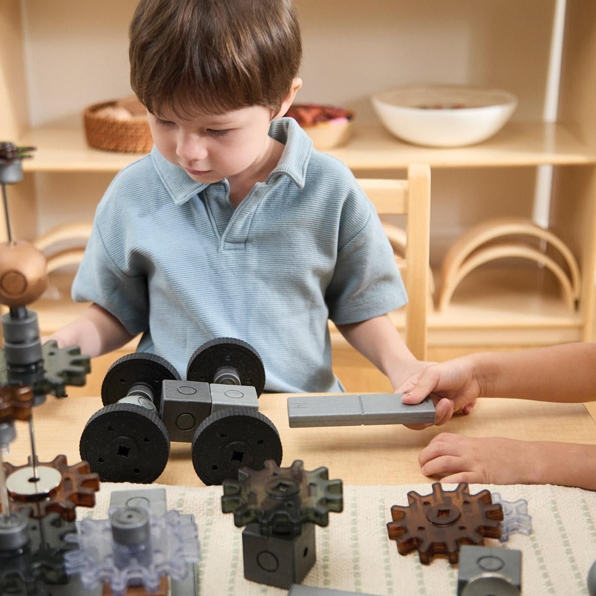 178-Piece Motors & Magnets STEM Kit